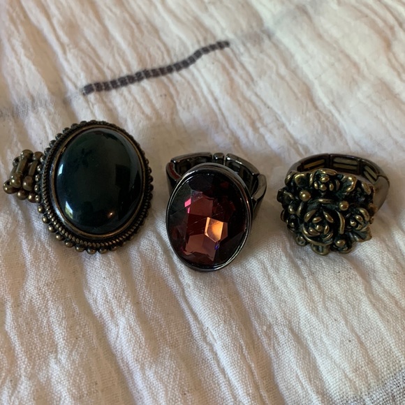 3 stretchy staple Ring lot - Picture 1 of 2